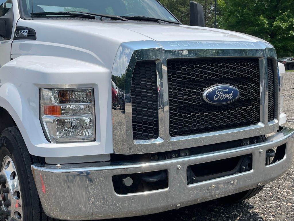2019 Ford F-750 - Photo 27
