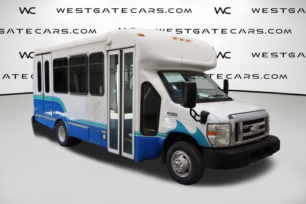 Used 2015 Ford E-450SD Base Cab/Chassis