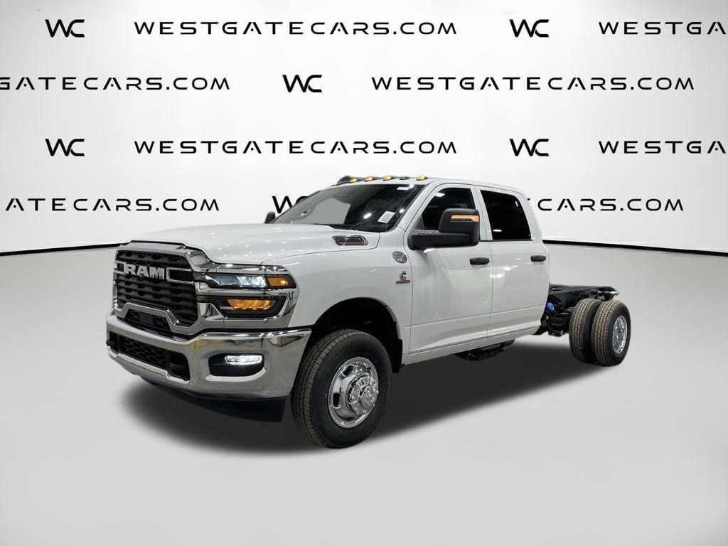New 2027 Ram 3500 TRADESMAN CREW 4X4 60' CA Pickup