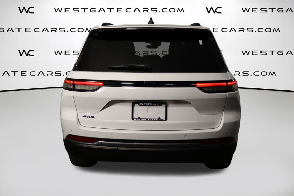 New 2027 Jeep Grand Cherokee LIMITED 4X4 Sport Utility