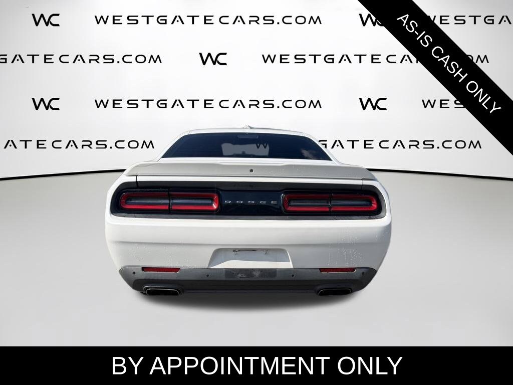 Used 2015 Dodge Challenger SXT Coupe