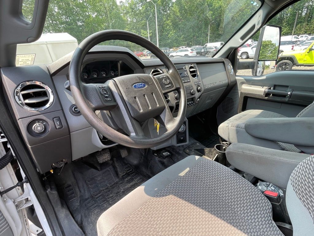 2019 Ford F-750 - Photo 15