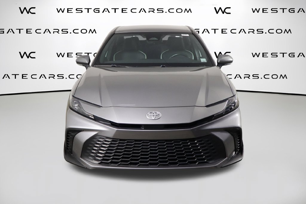Used 2025 Toyota Camry SE Sedan