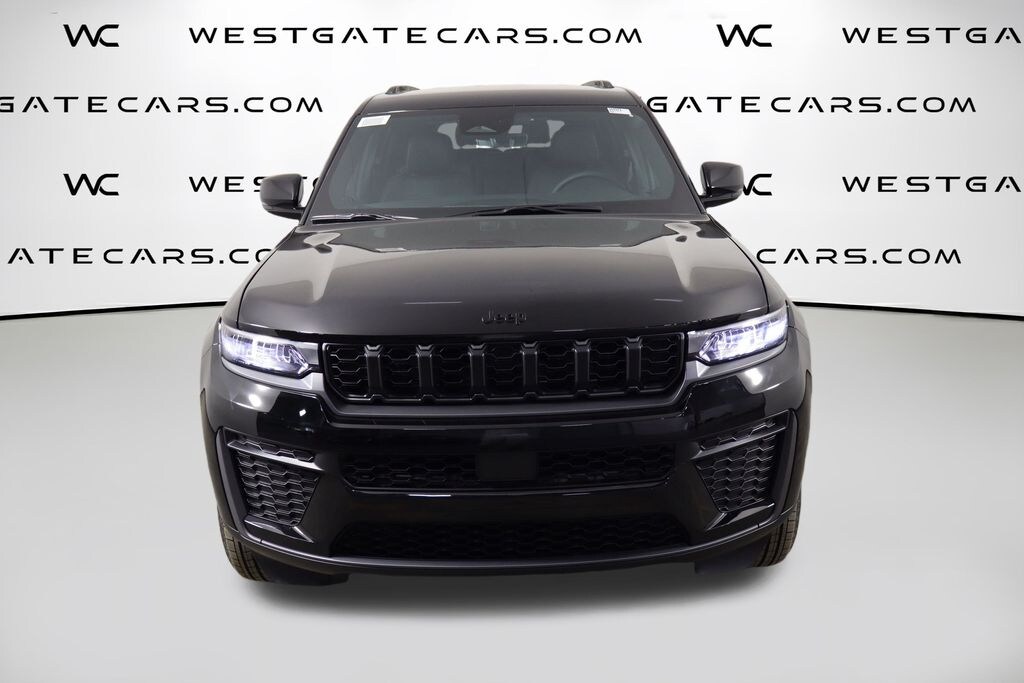 New 2027 Jeep Grand Cherokee L L LAREDO ALTITUDE 4X2 Sport Utility
