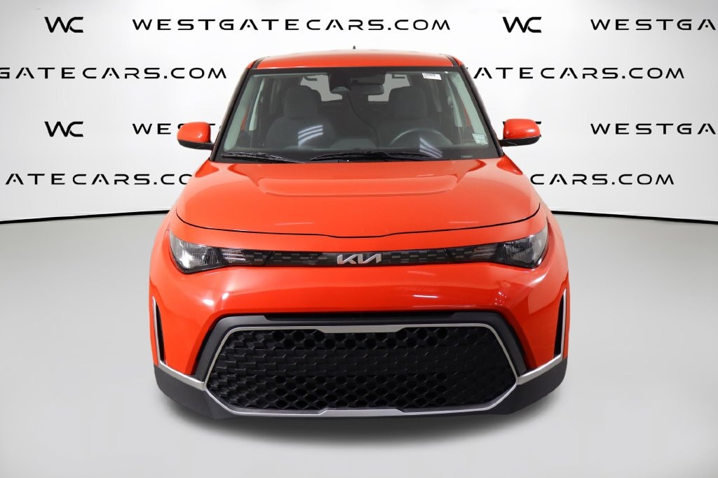Used 2024 Kia Soul LX Hatchback