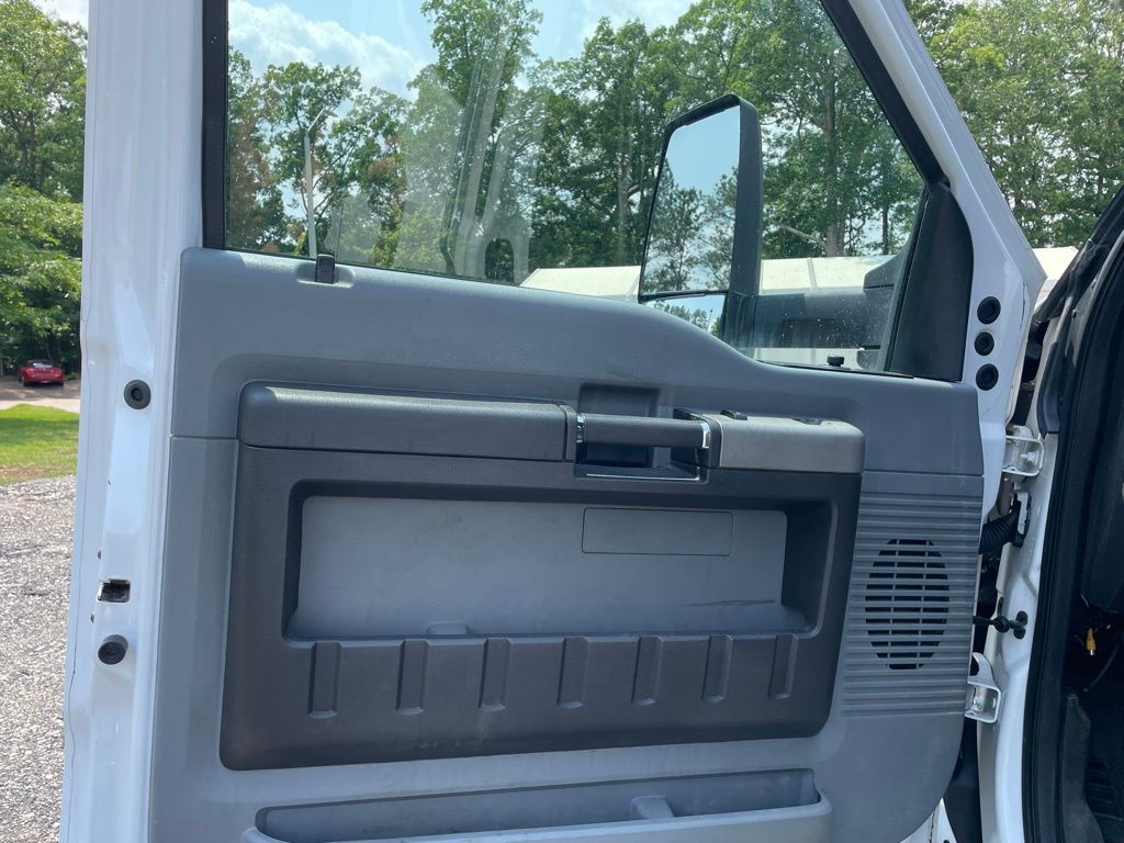 2019 Ford F-750 - Photo 10