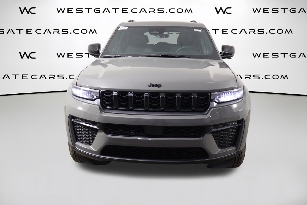 New 2027 Jeep Grand Cherokee LAREDO ALTITUDE 4X2 Sport Utility