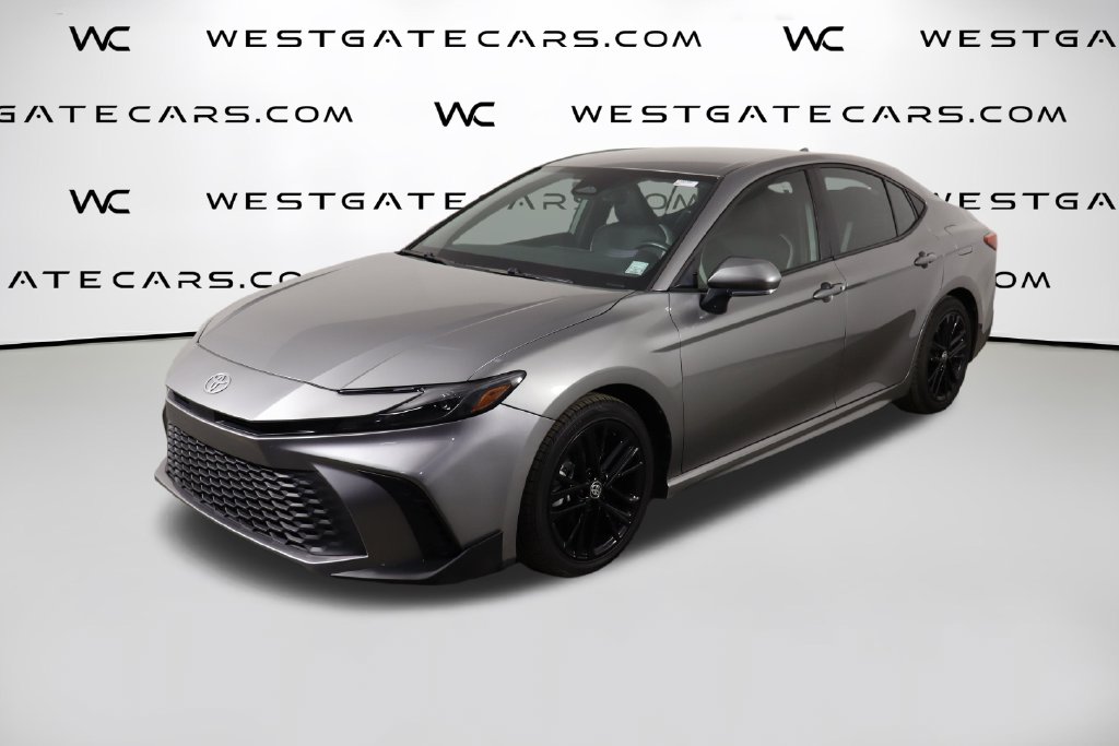 Used 2025 Toyota Camry SE Sedan