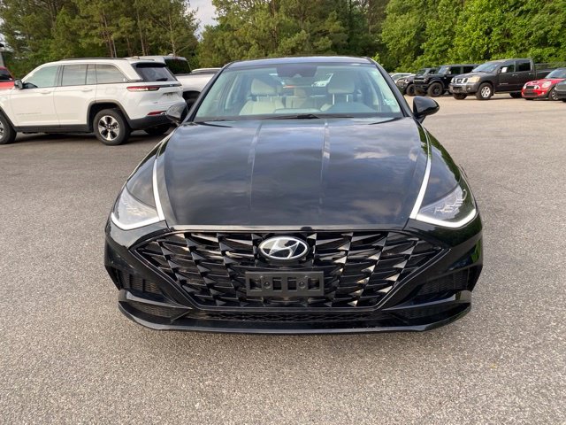 Used 2023 Hyundai Sonata SEL Sedan
