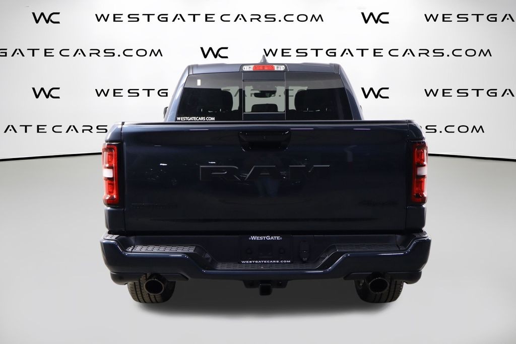 New 2027 Ram 1500 BIG HORN CREW CAB 4X4 5'7 BOX Pickup