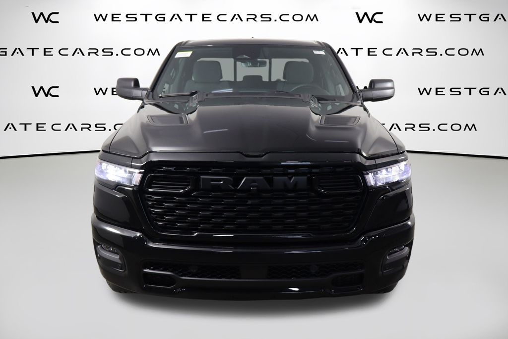 New 2026 Ram 1500 EXPRESS QUAD CAB 4X4 6'4 BOX Pickup