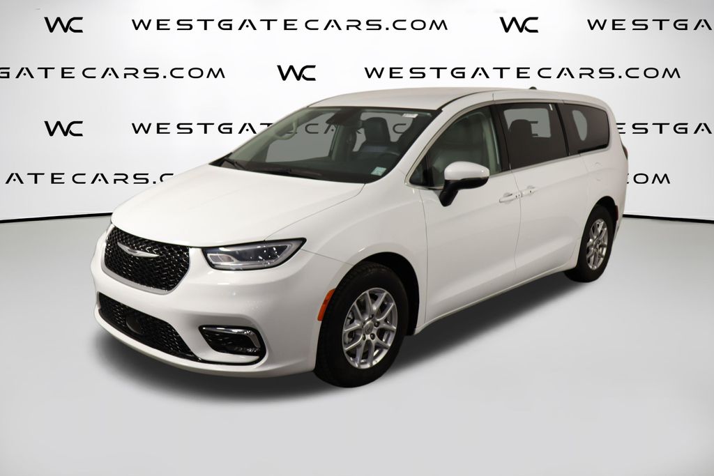 2023 Chrysler Pacifica