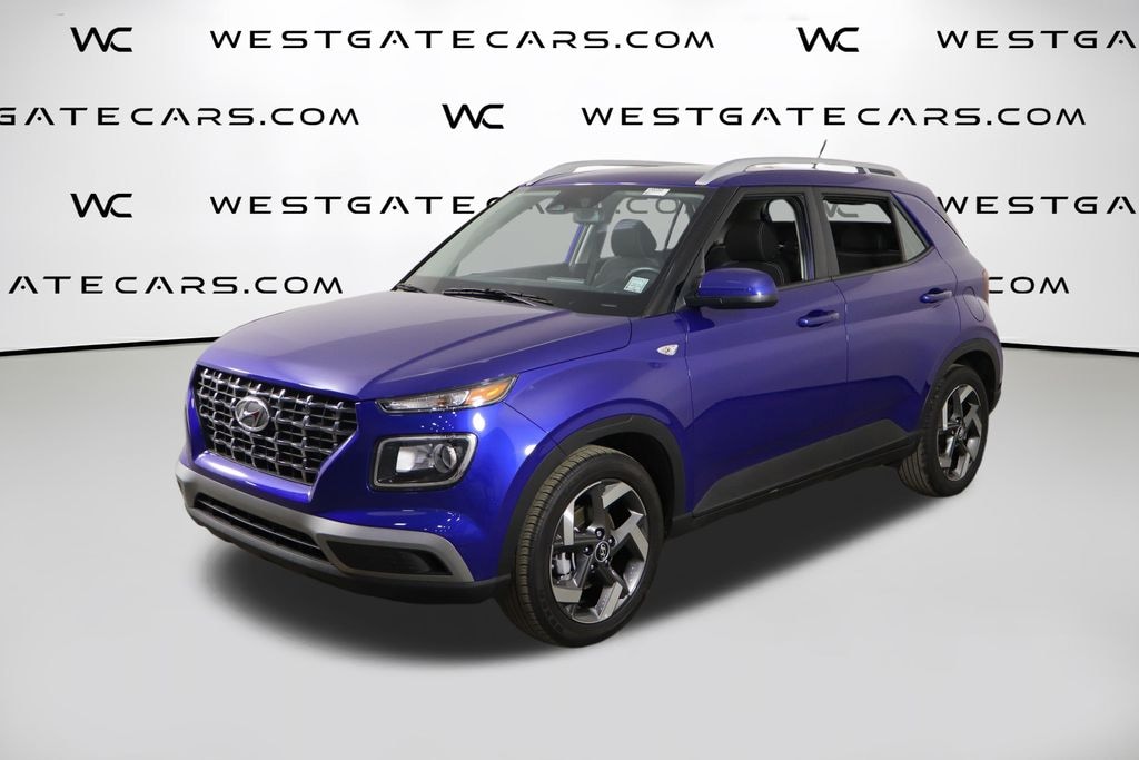 Used 2025 Hyundai Venue SEL SUV
