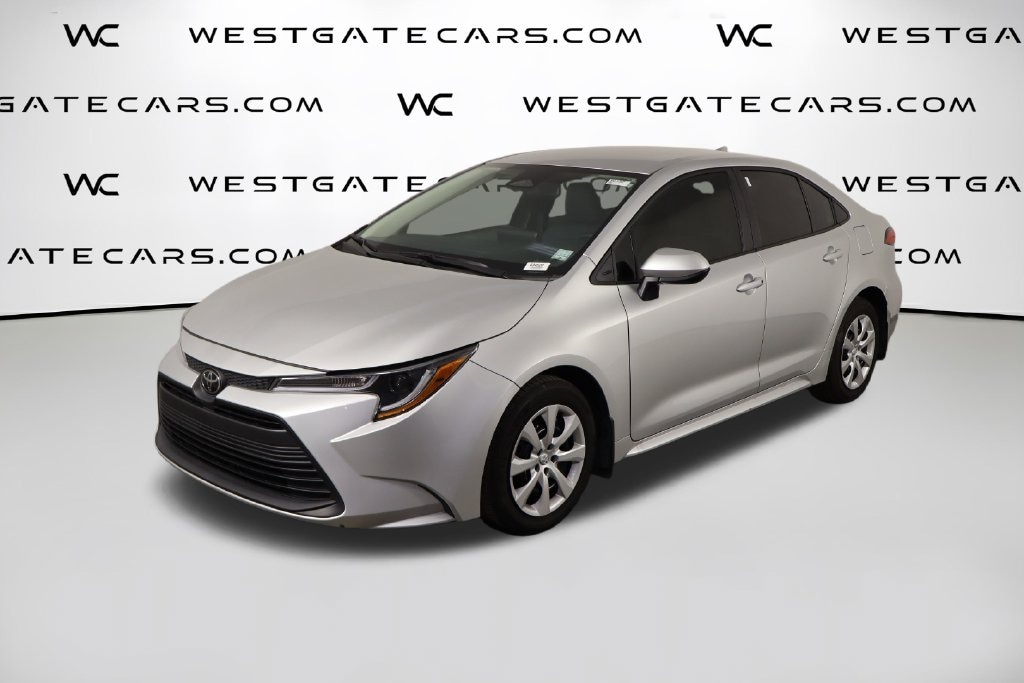 Used 2025 Toyota Corolla LE Sedan