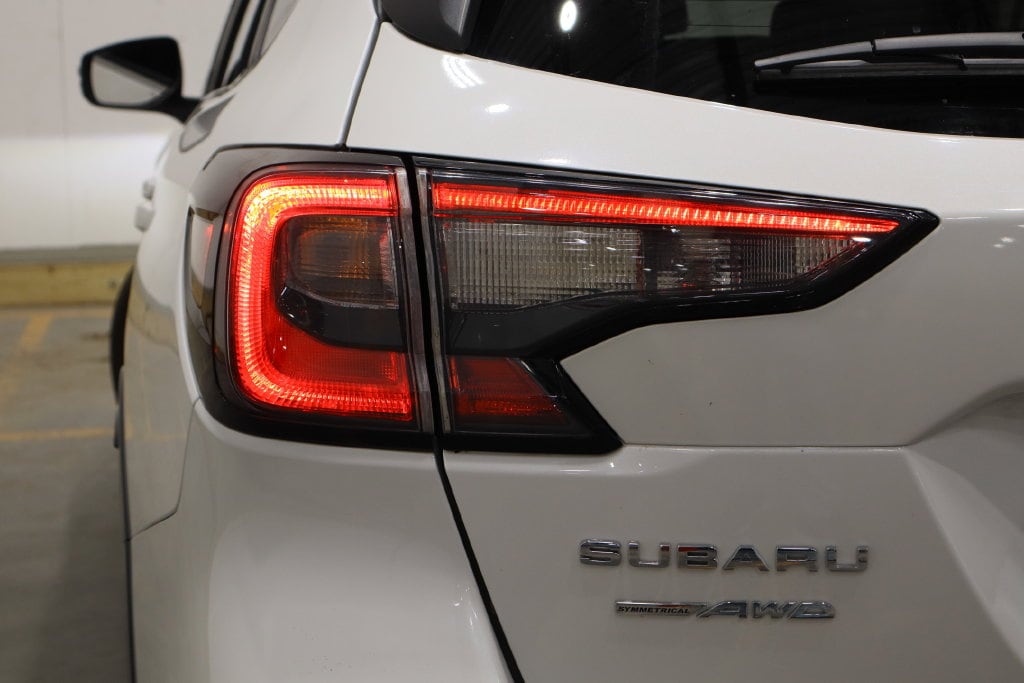 2022 Subaru Outback Limited - Photo 47