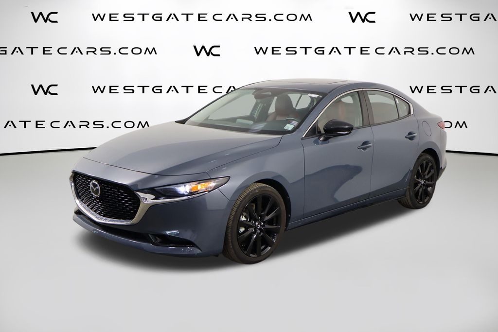  Mazda Mazda3