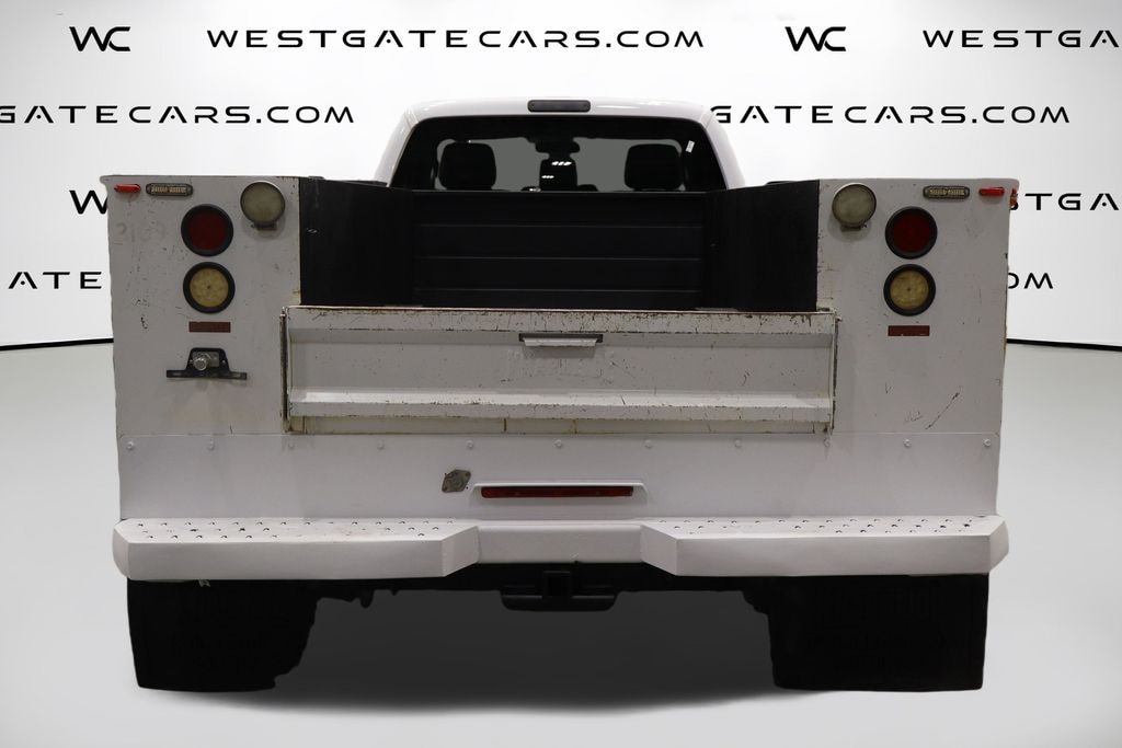 Used 2016 Ford F-550SD XL Chassis