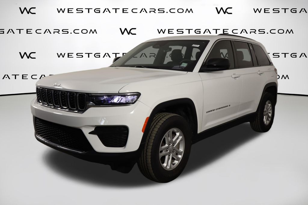 Used 2025 Jeep Grand Cherokee Laredo SUV