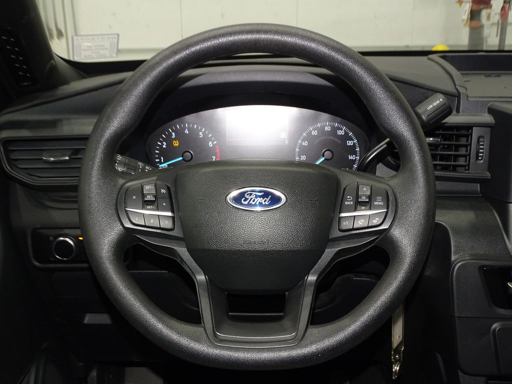 2023 Ford Explorer - Photo 22