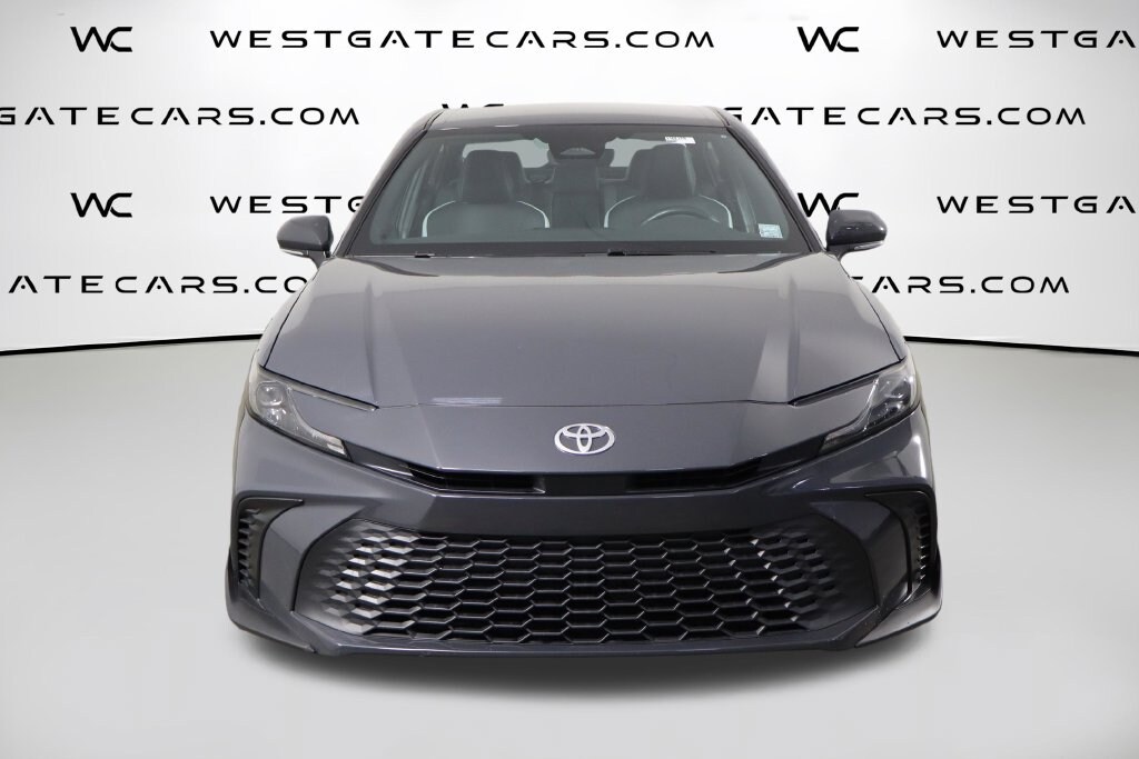 Used 2025 Toyota Camry SE Sedan