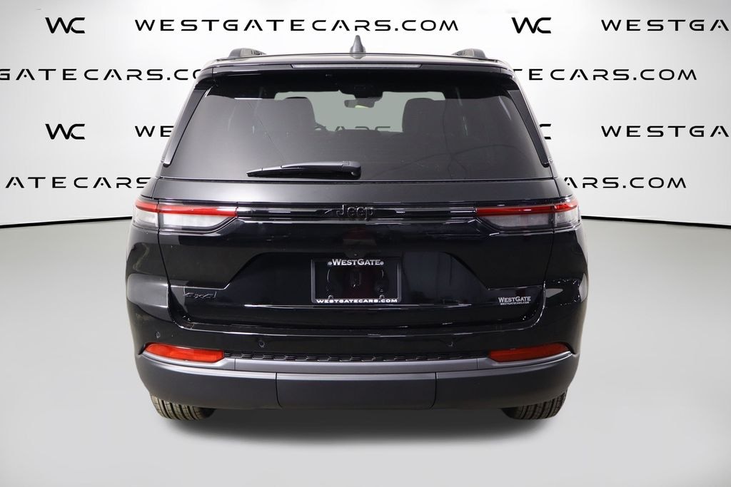 New 2027 Jeep Grand Cherokee LAREDO ALTITUDE 4X4 Sport Utility