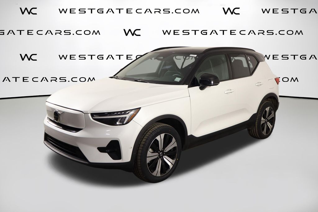  Volvo XC40 Recharge Pure Electric