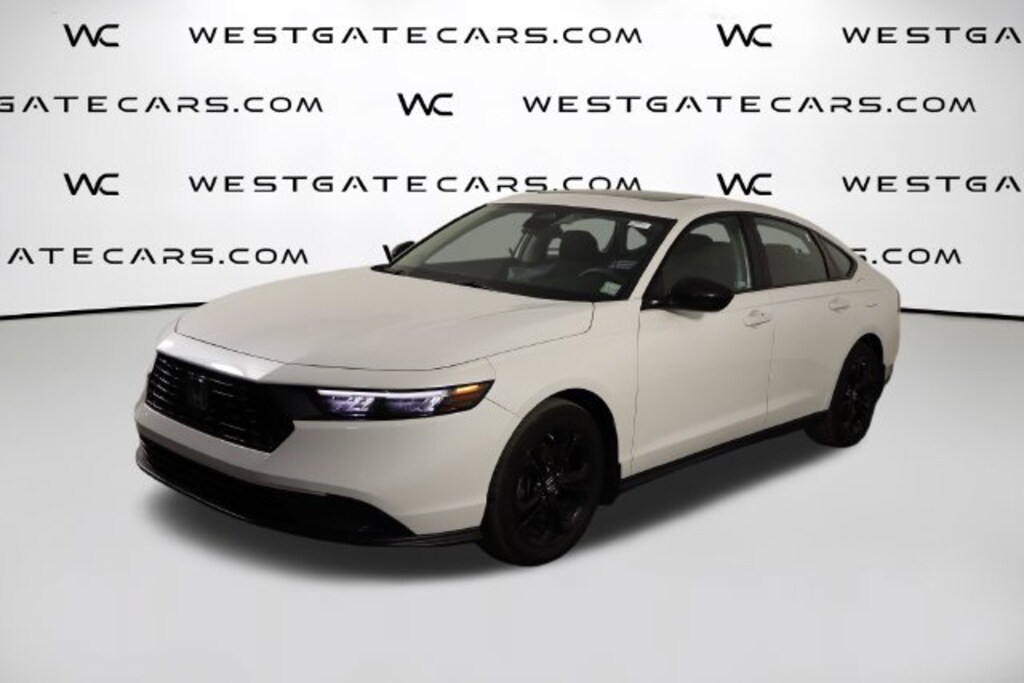 Used 2025 Honda Accord Sedan SE