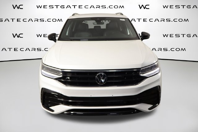Used 2024 Volkswagen Tiguan SE R-Line Black