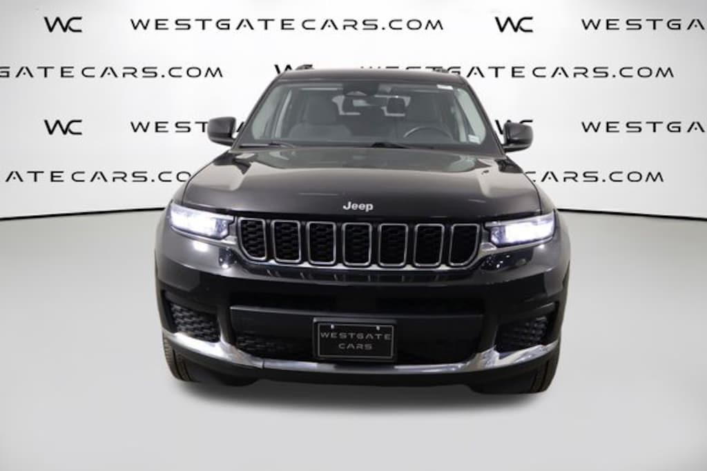 Used 2022 Jeep Grand Cherokee L Laredo SUV