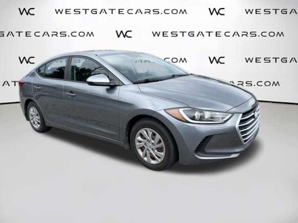 Used 2018 Hyundai Elantra SE Sedan