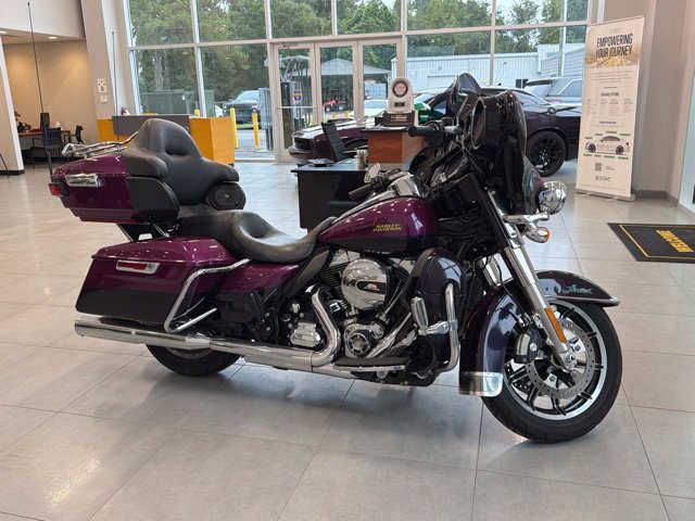 Used 2016 Harley-Davidson Ultra Glide LOW Ultra Motorcycle