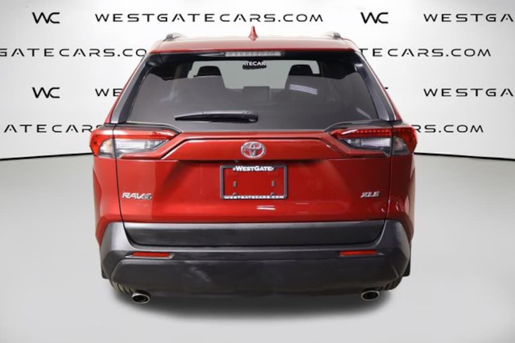 Used 2025 Toyota RAV4 XLE SUV