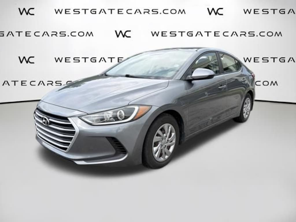 Used 2018 Hyundai Elantra SE Sedan