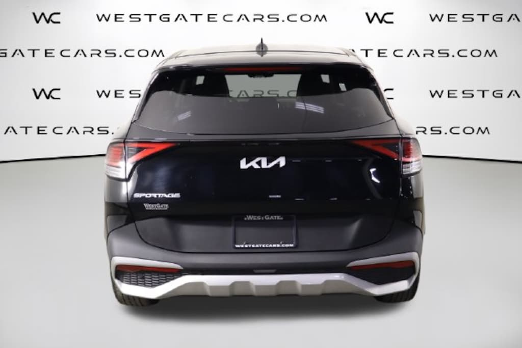 Used 2023 Kia Sportage EX SUV