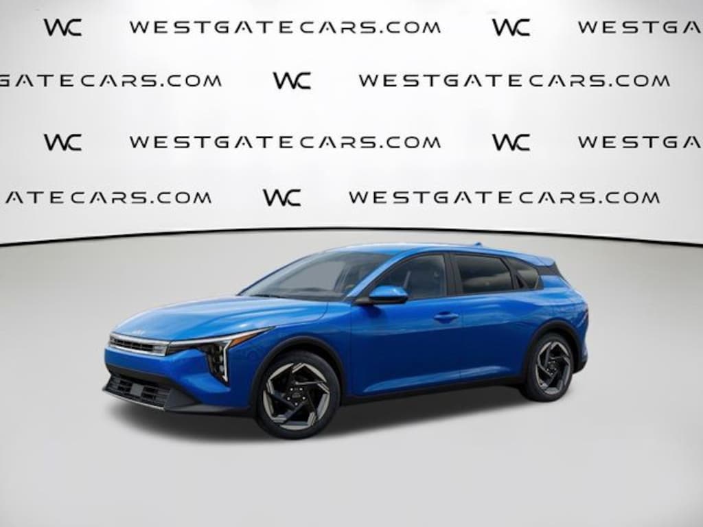 New 2026 Kia K4 EX Hatchback