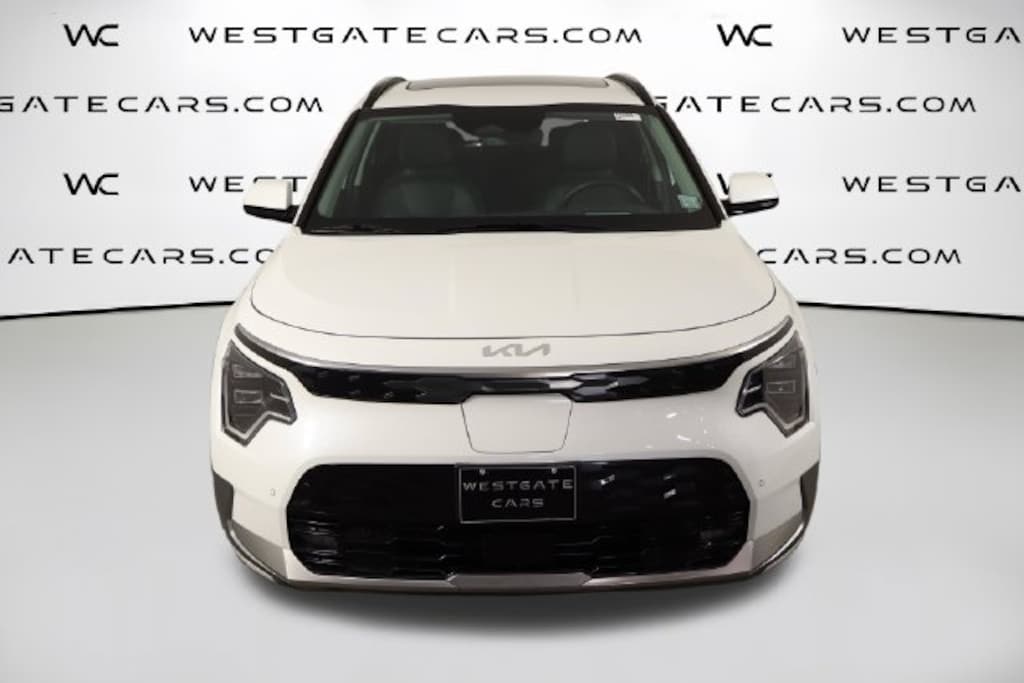 Used 2023 Kia Niro EV Wave SUV
