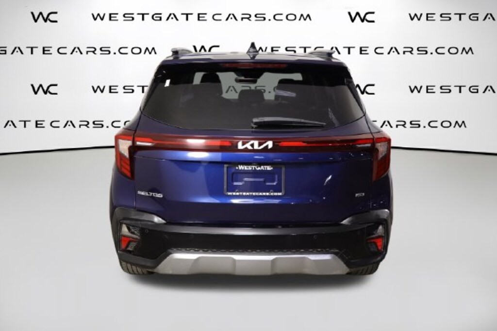 Used 2025 Kia Seltos EX SUV