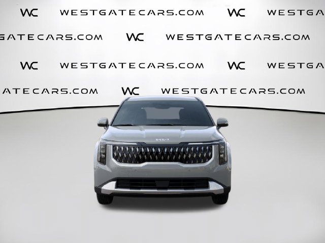 New 2027 Kia Carnival LXS Minivan/Van