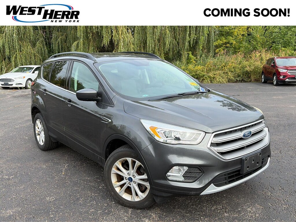 Used 2017 Ford Escape SE SUV