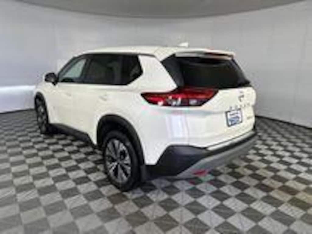 Used 2023 Nissan Rogue SV SUV