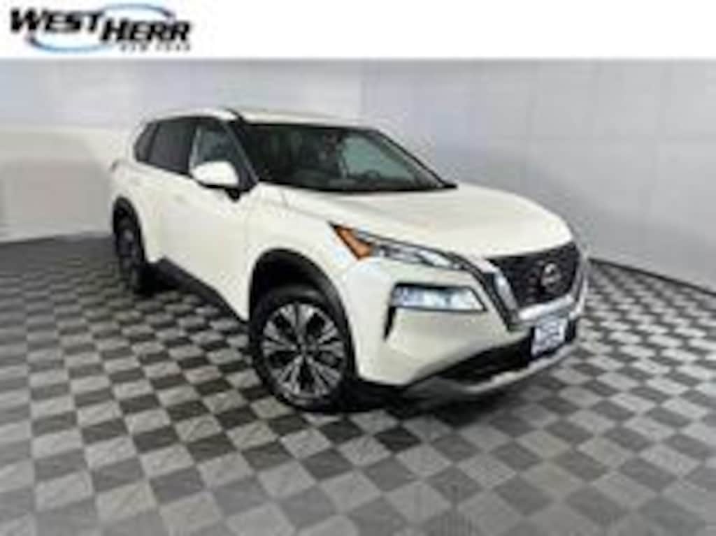 Used 2023 Nissan Rogue SV SUV