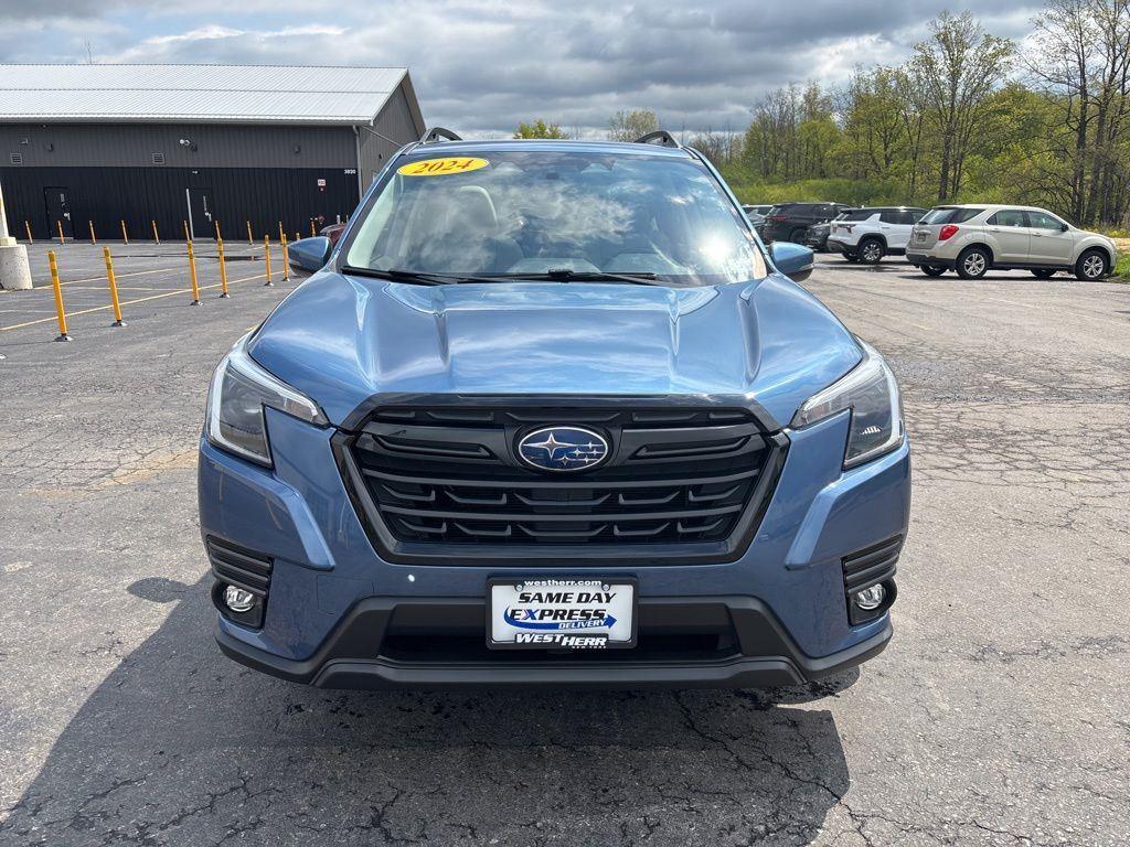 Used 2024 Subaru Forester Limited SUV