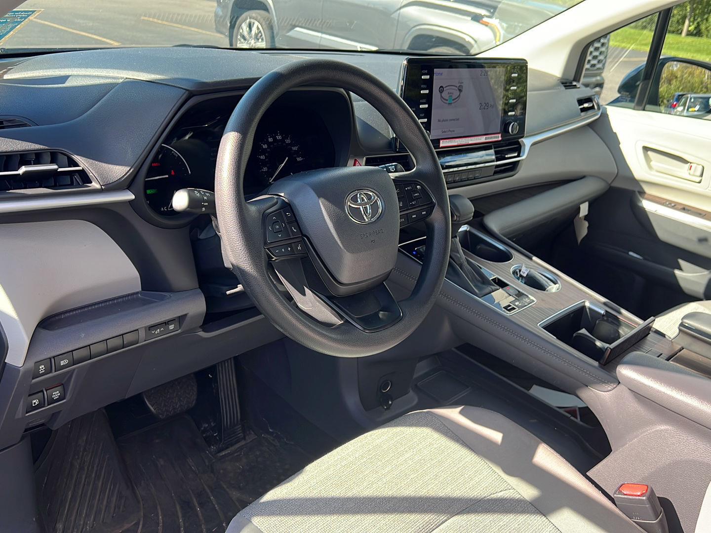 Certified 2024 Toyota Sienna LE 8-Passenger Van