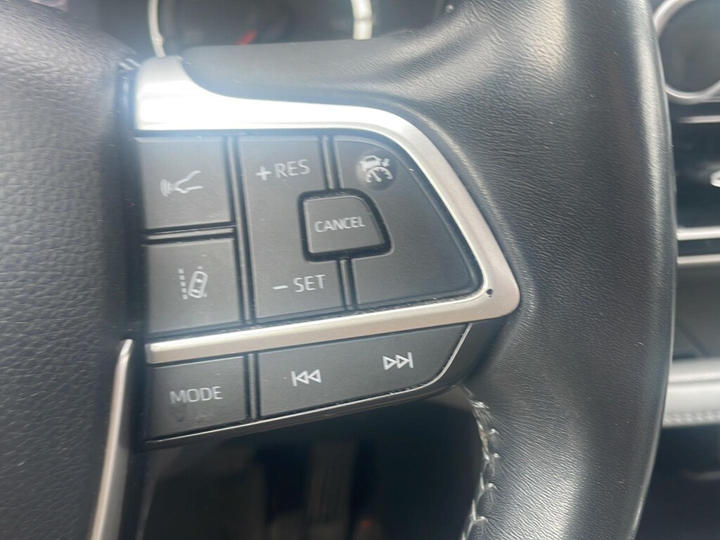 Certified 2022 Toyota Highlander LE SUV