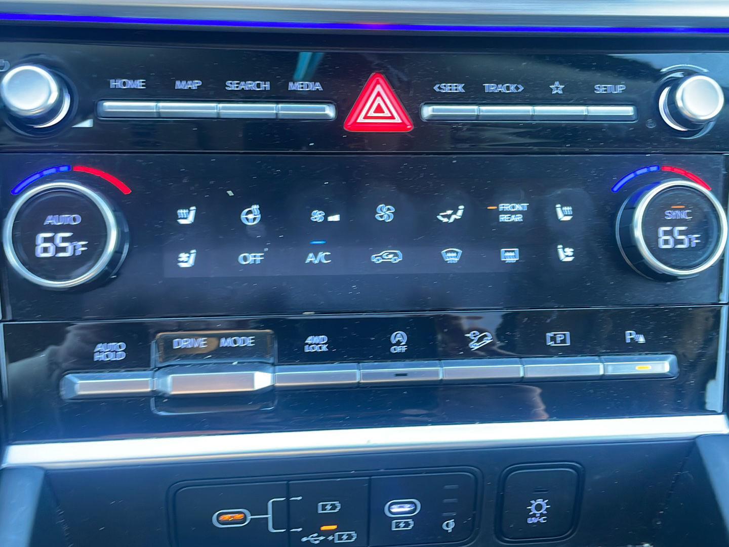 Used 2024 Hyundai Santa Fe Limited SUV