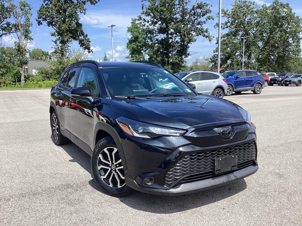 Used 2023 Toyota Corolla Cross Hybrid SE SUV