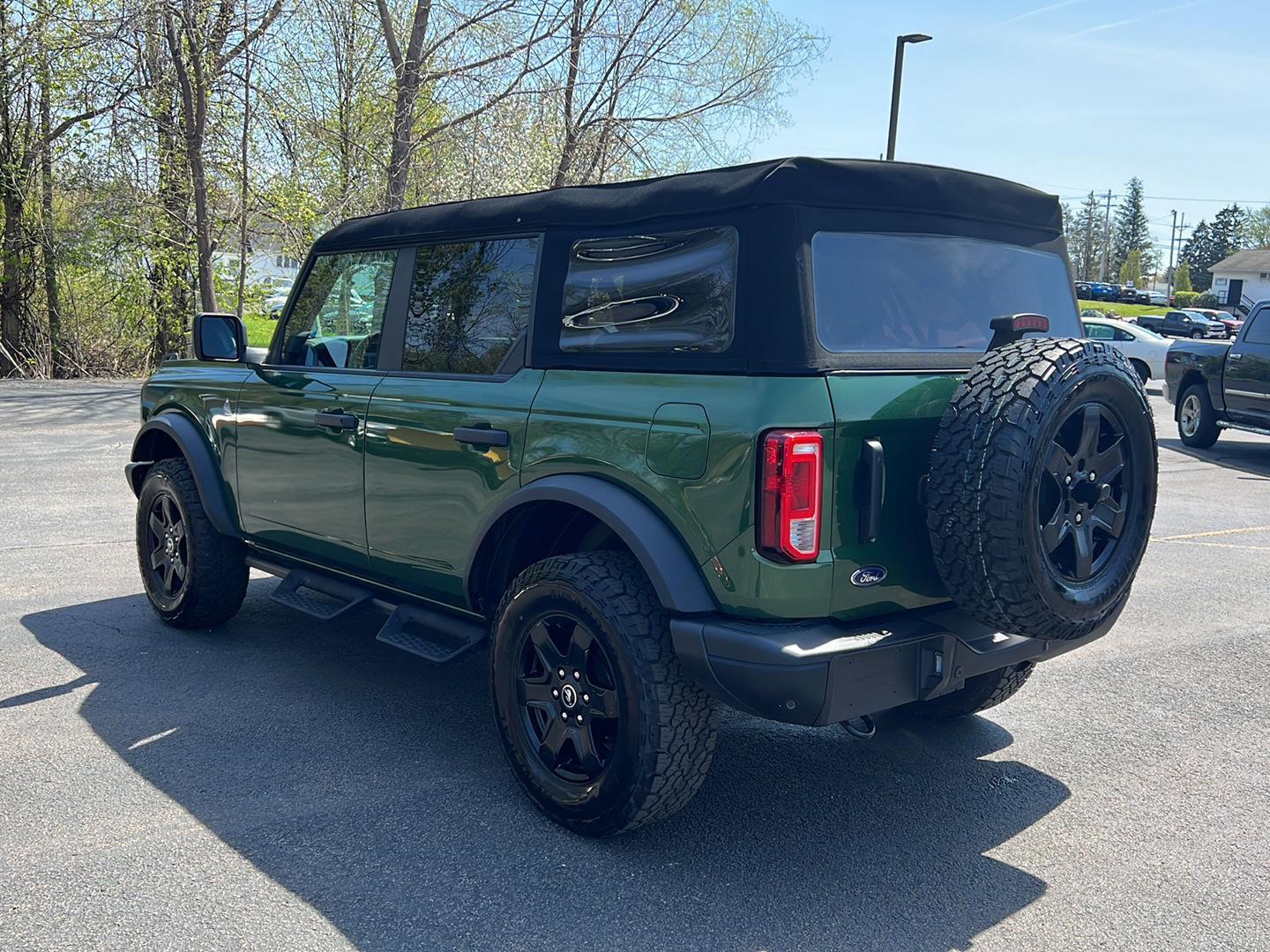 Used 2024 Ford Bronco Black Diamond SUV
