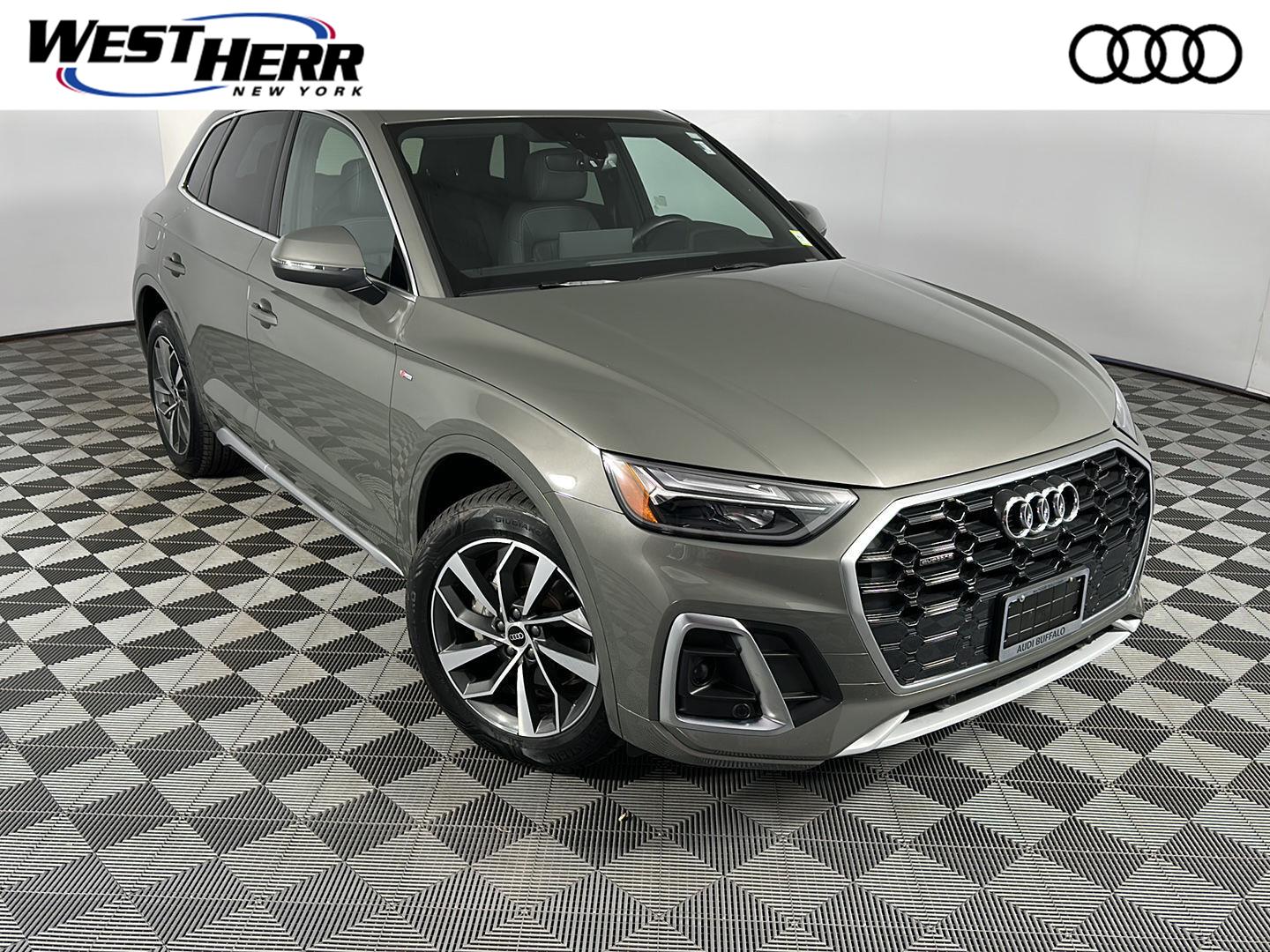 2023 Audi Q5 Premium Plus