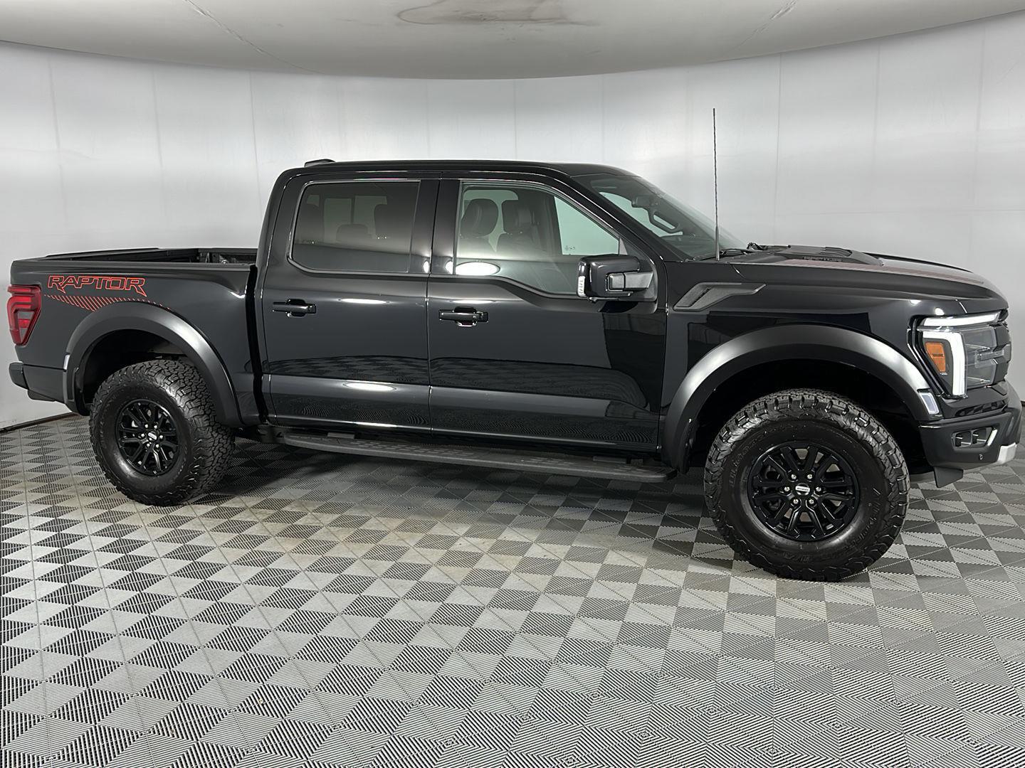 Used 2025 Ford F-150 Raptor Truck