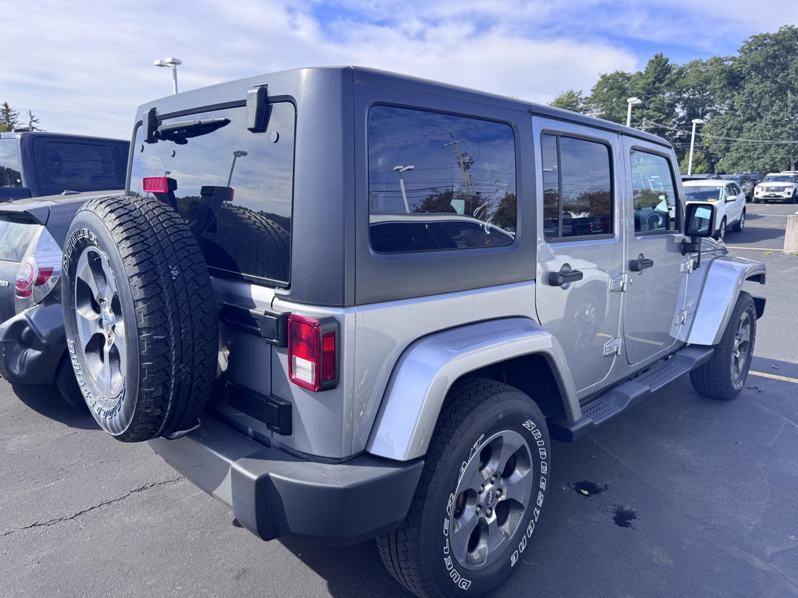 Used 2017 Jeep Wrangler Unlimited Sahara SUV